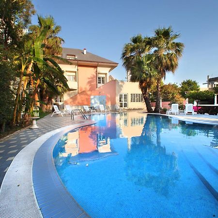 Regent Beach Hotel & Apartments ريجّو دي كالابريا المظهر الخارجي الصورة