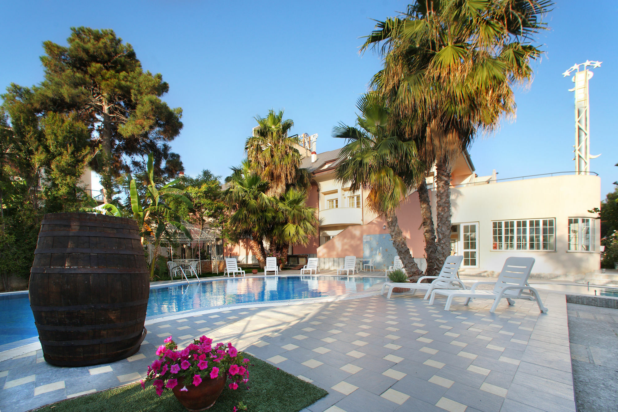 Regent Beach Hotel & Apartments ريجّو دي كالابريا المظهر الخارجي الصورة