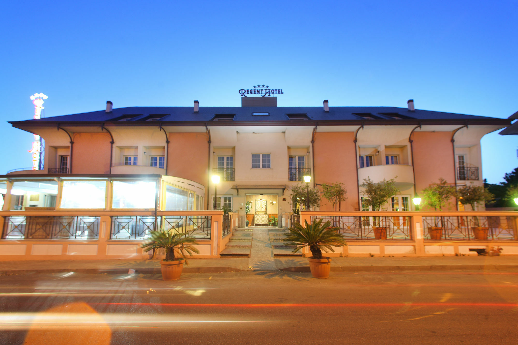 Regent Beach Hotel & Apartments ريجّو دي كالابريا المظهر الخارجي الصورة
